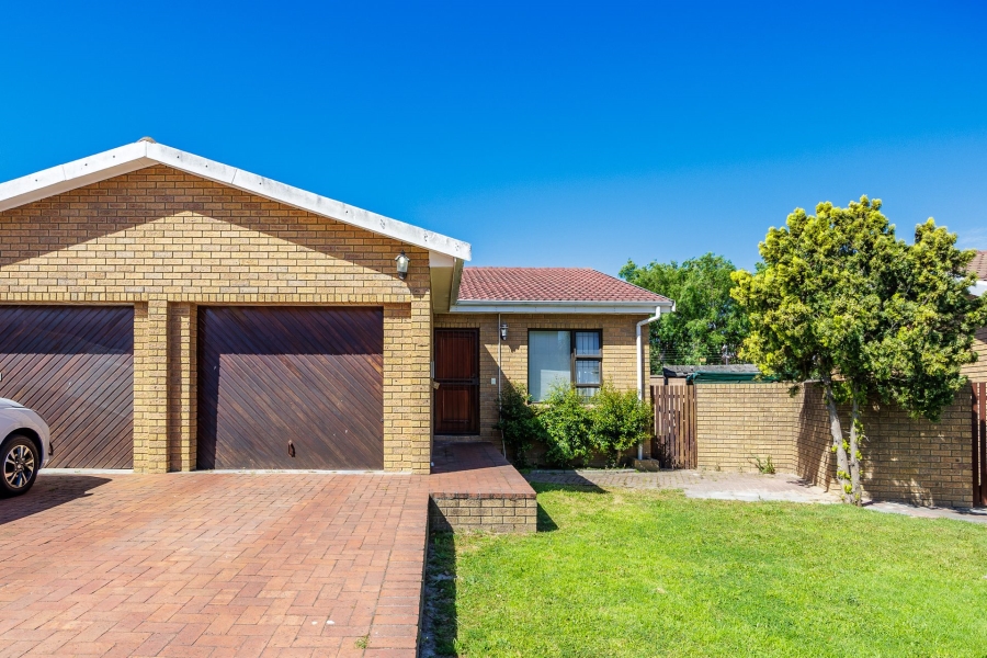 2 Bedroom Property for Sale in Kleinbron Estate Western Cape